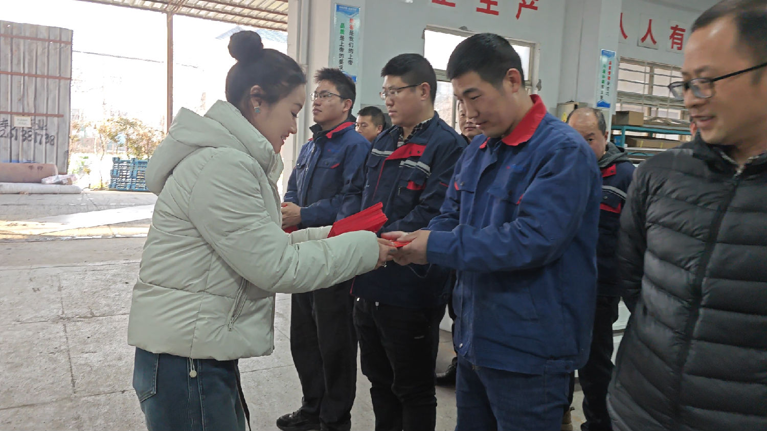上海骏精赛开工红包.png